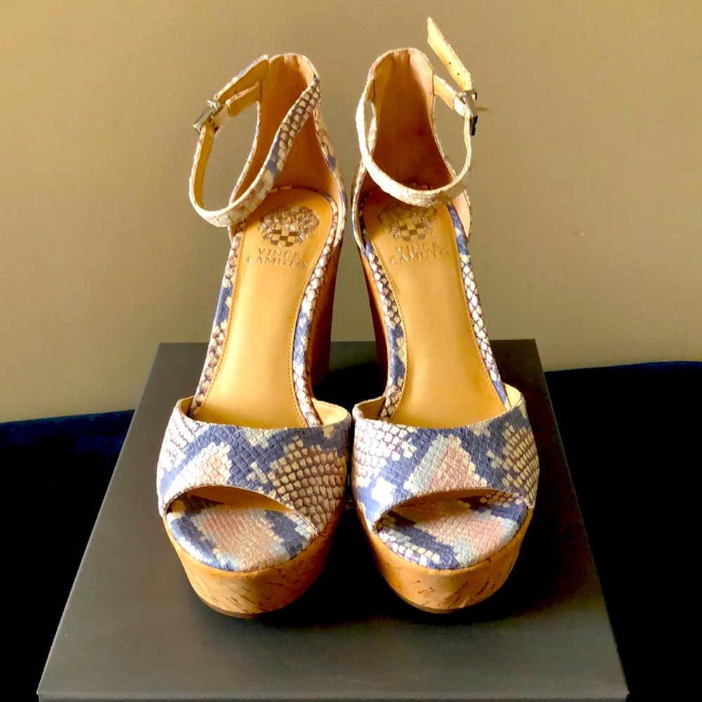 Vince Camuto Tatchen platform sandal - Picture 3 of 9